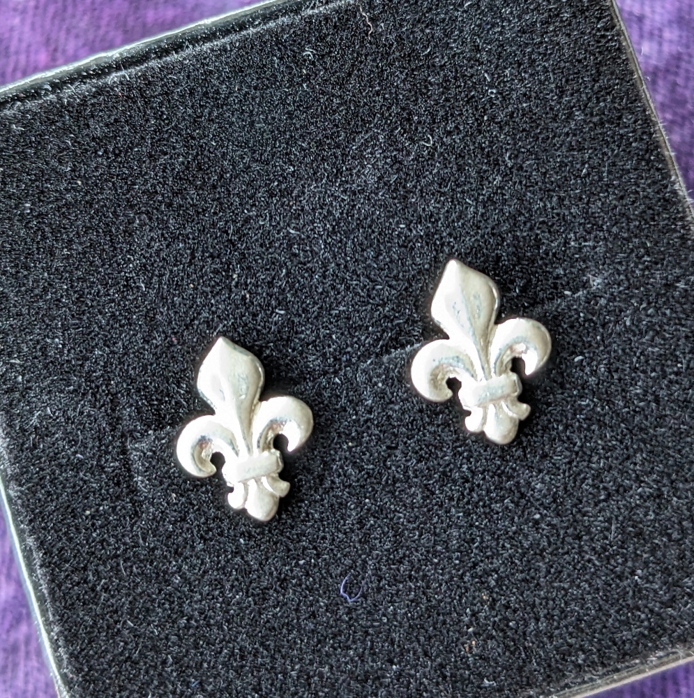 Vintage 925 Sterling Silver Fleur De Lis Stud Earrings, Gothic Medieval Style